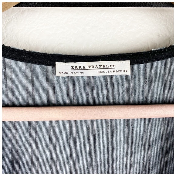 Zara Gray Velvet Striped Jumpsuit Size Medium - Picture 8 of 11